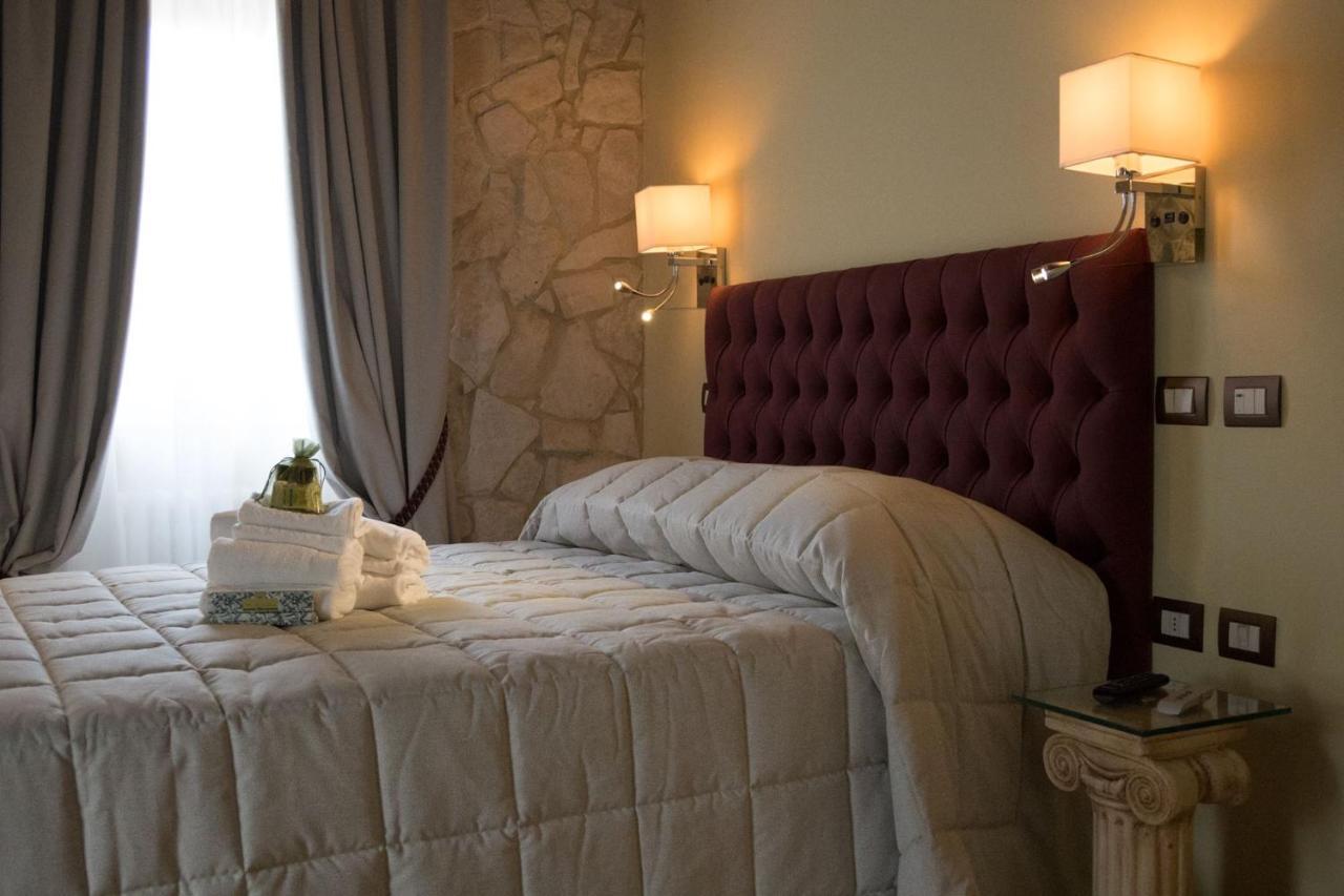 Borgo Incantato Spoleto Pompagnano エクステリア 写真
